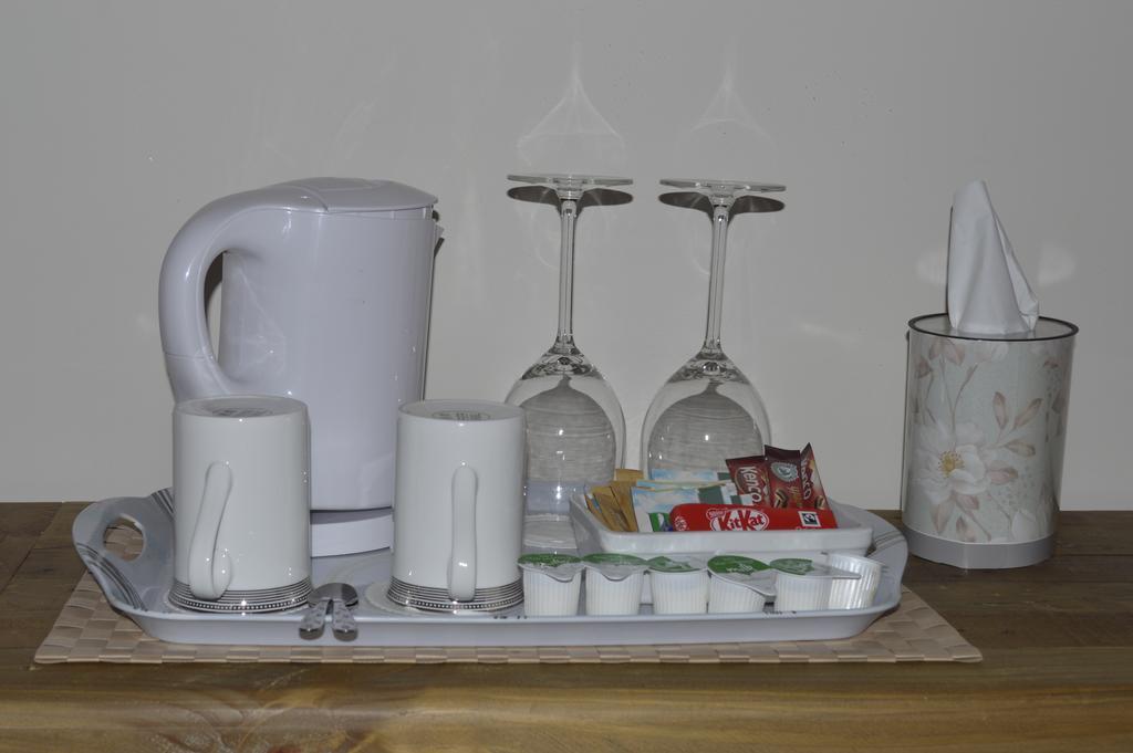 Troedyrhiw Bed & Breakfast Cardigan Værelse billede